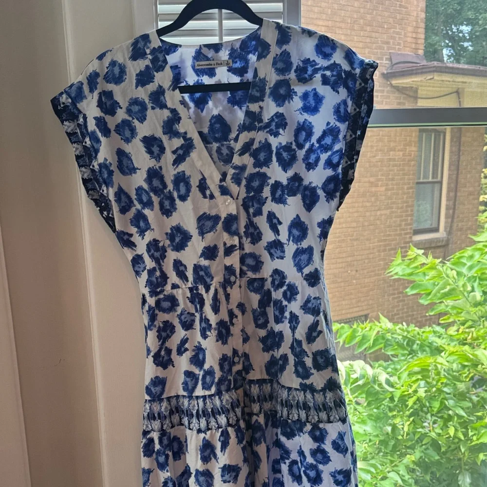 Abercrombie & Fitch White Dress with Blue Floral Print